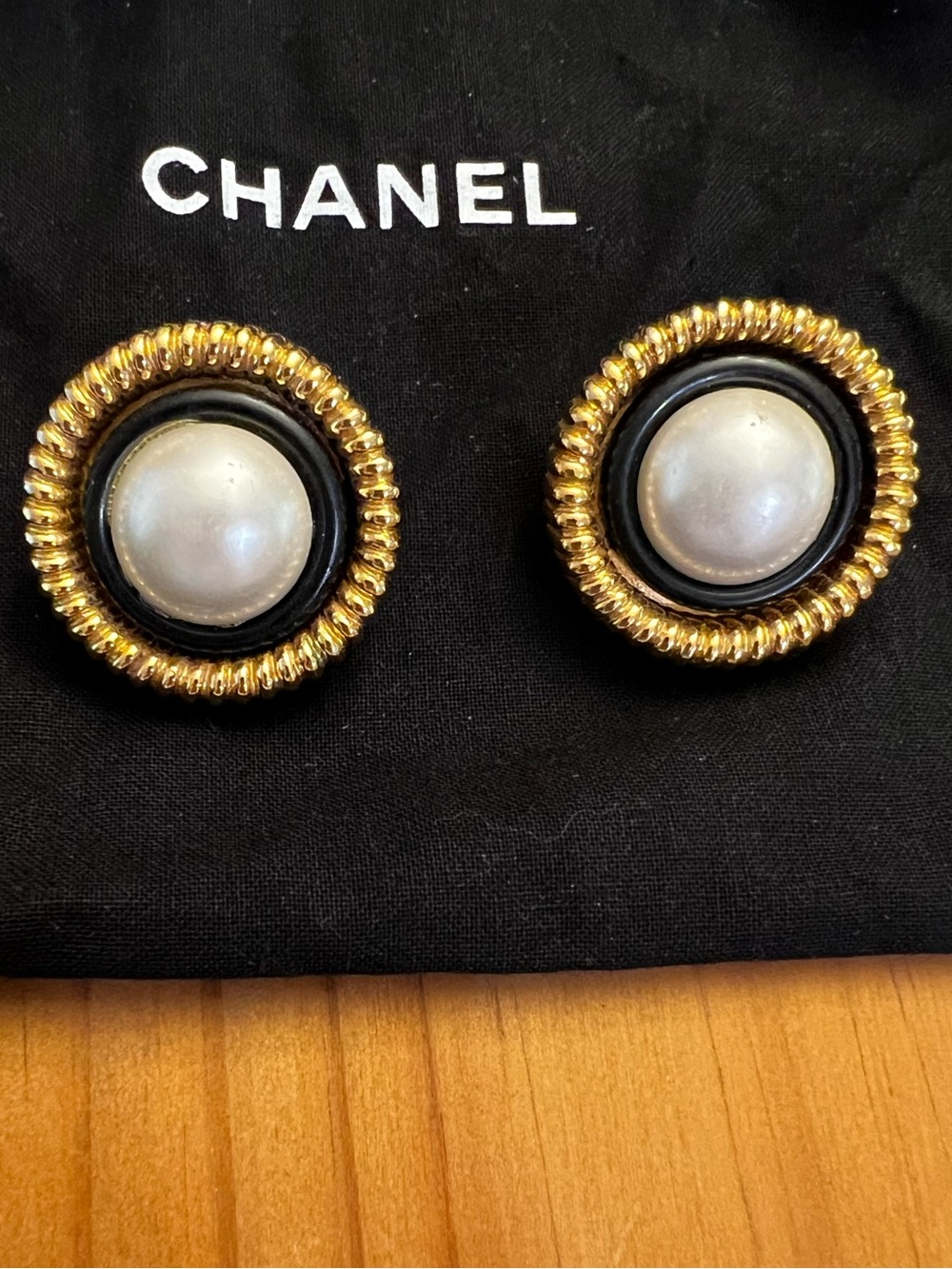 CHANEL Gold-Tone Black & Pearl Button Earrings clip ons